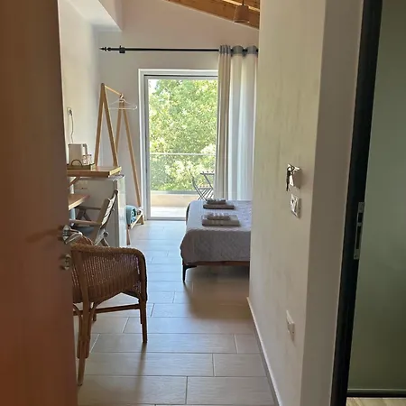 Elea Guest house Himare